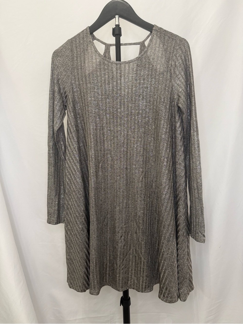 dee elle Long Sleeve Vertical Ribbed Texture Swing Dress - Metallic Gray